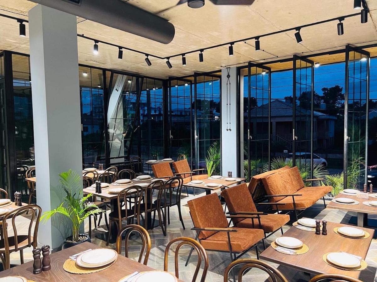 Level Up Hotel & Restaurant Kobuleti Exterior photo