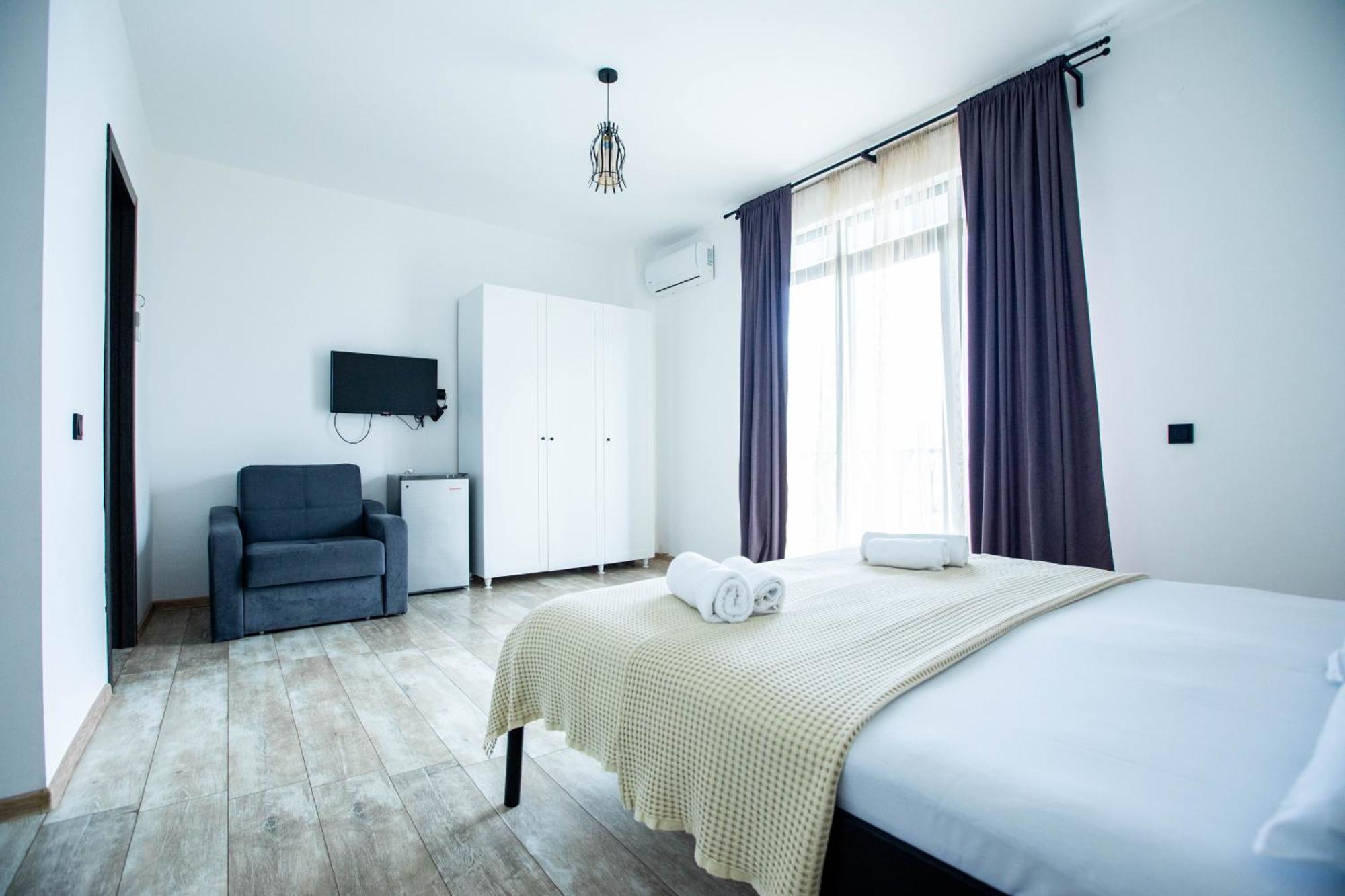 Level Up Hotel & Restaurant Kobuleti Exterior photo